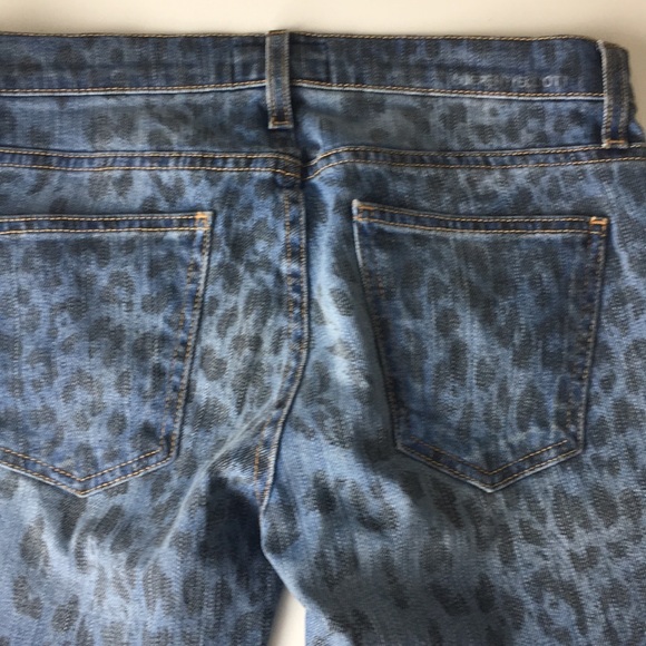 SOLD!! Current/Elliott Indigo Leopard skinny jeans - Picture 7 of 8